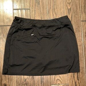 RYANDREW Black athletic Skirt skort with Pocket Detail size large